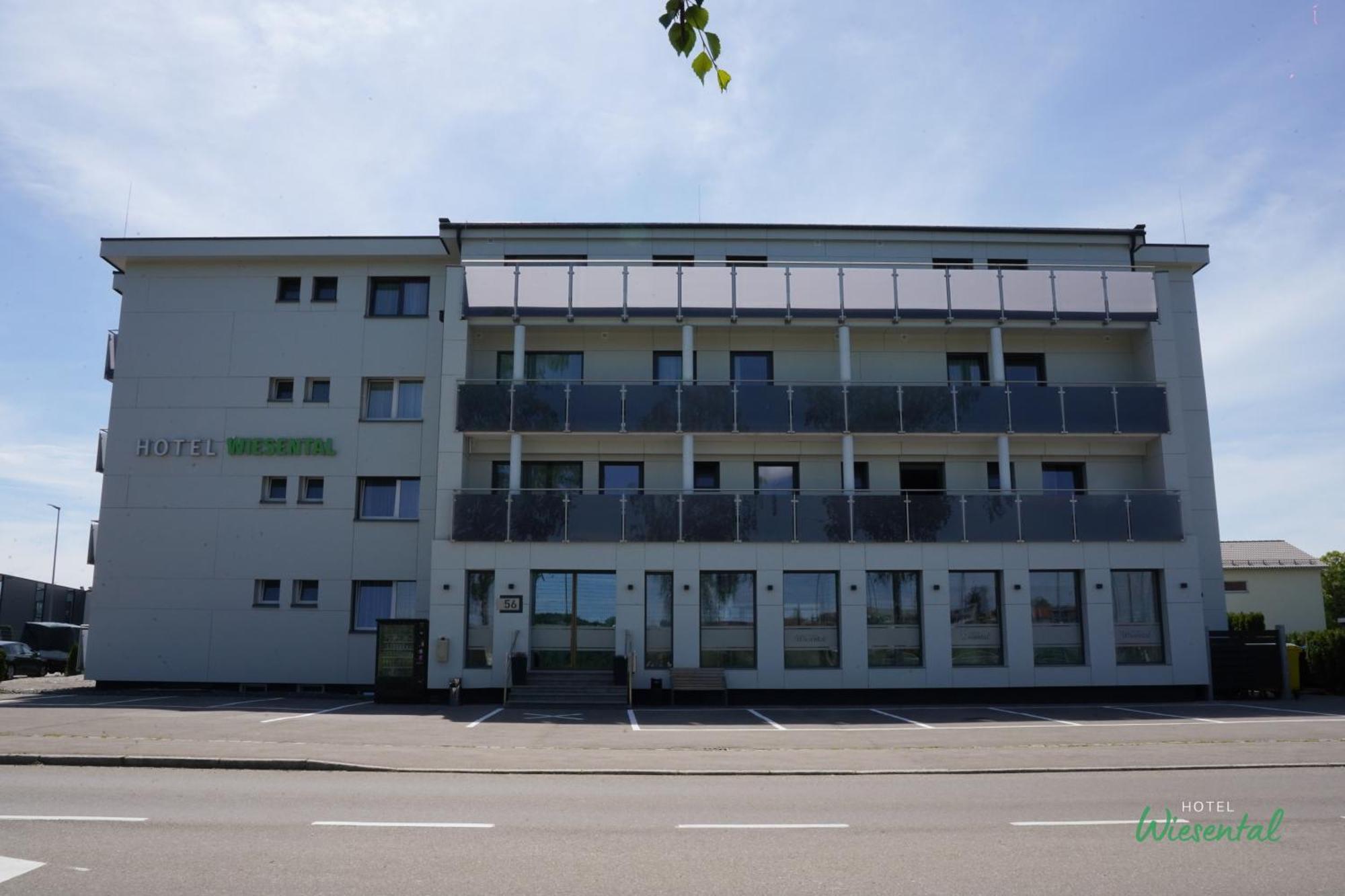 Hotel Wiesental Naehe Friedrichshafen Мекенбойрен Екстериор снимка